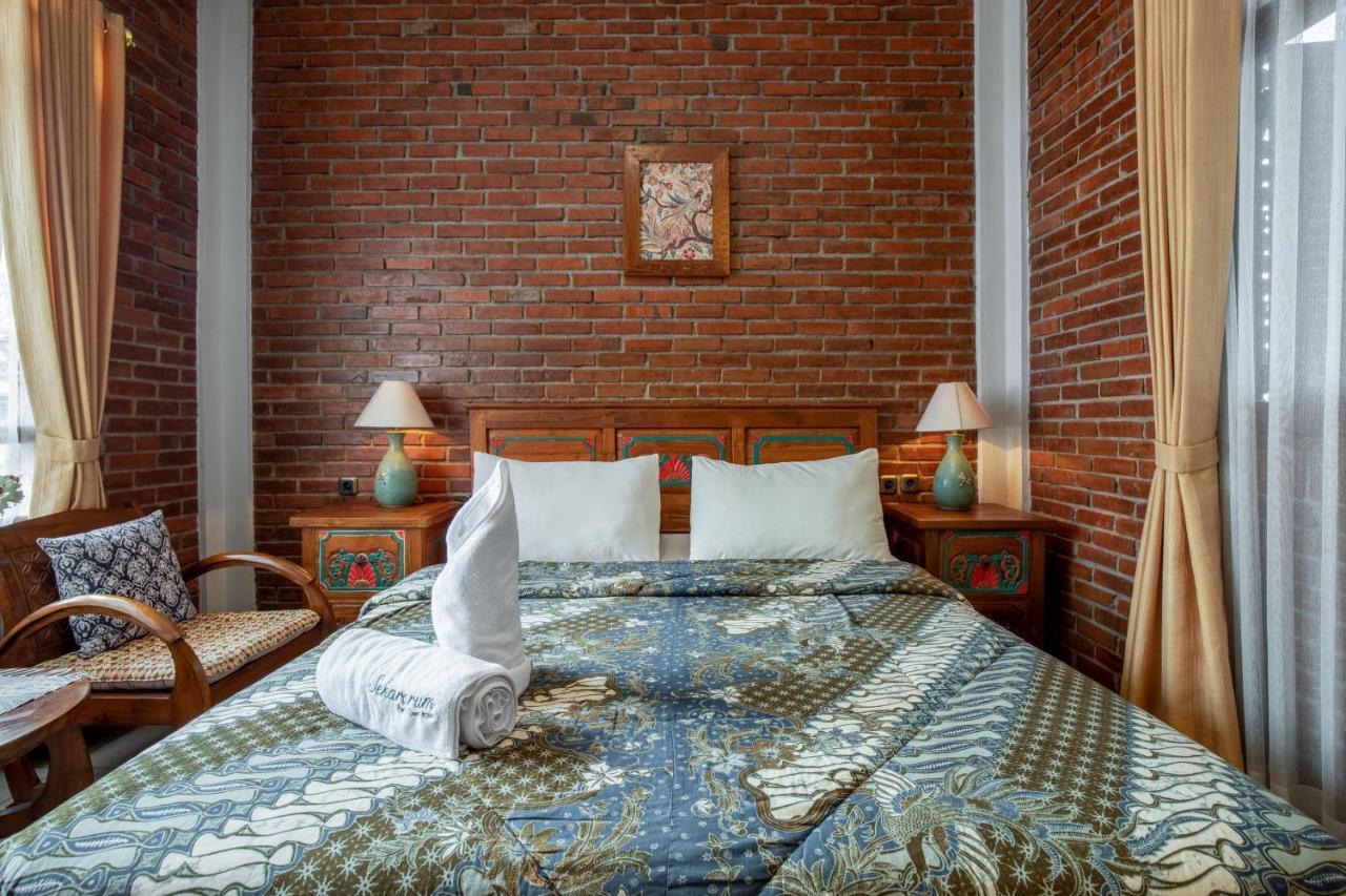 Sekararum Butik Syariah Guesthouse Бандунг Екстер'єр фото