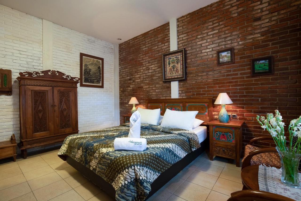 Sekararum Butik Syariah Guesthouse Бандунг Екстер'єр фото
