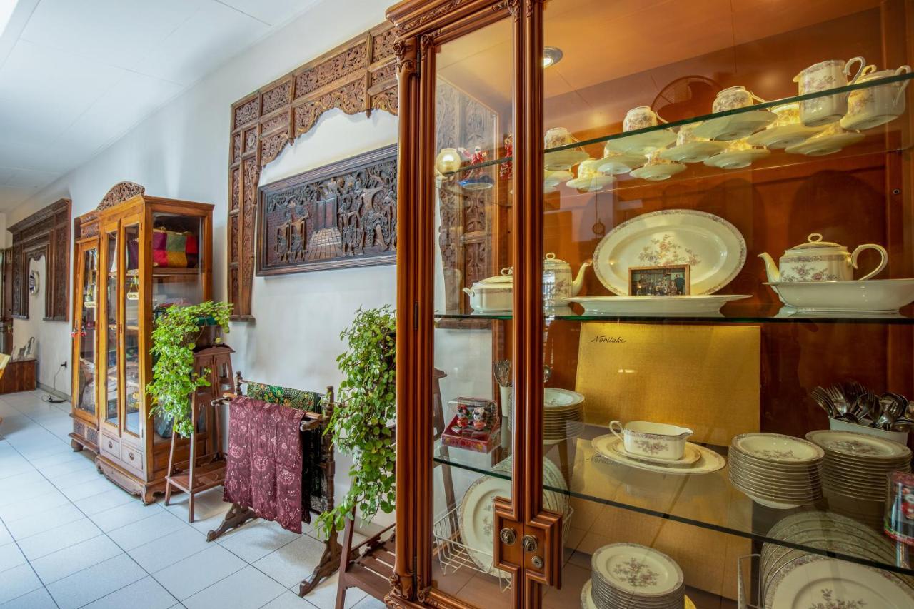 Sekararum Butik Syariah Guesthouse Бандунг Екстер'єр фото