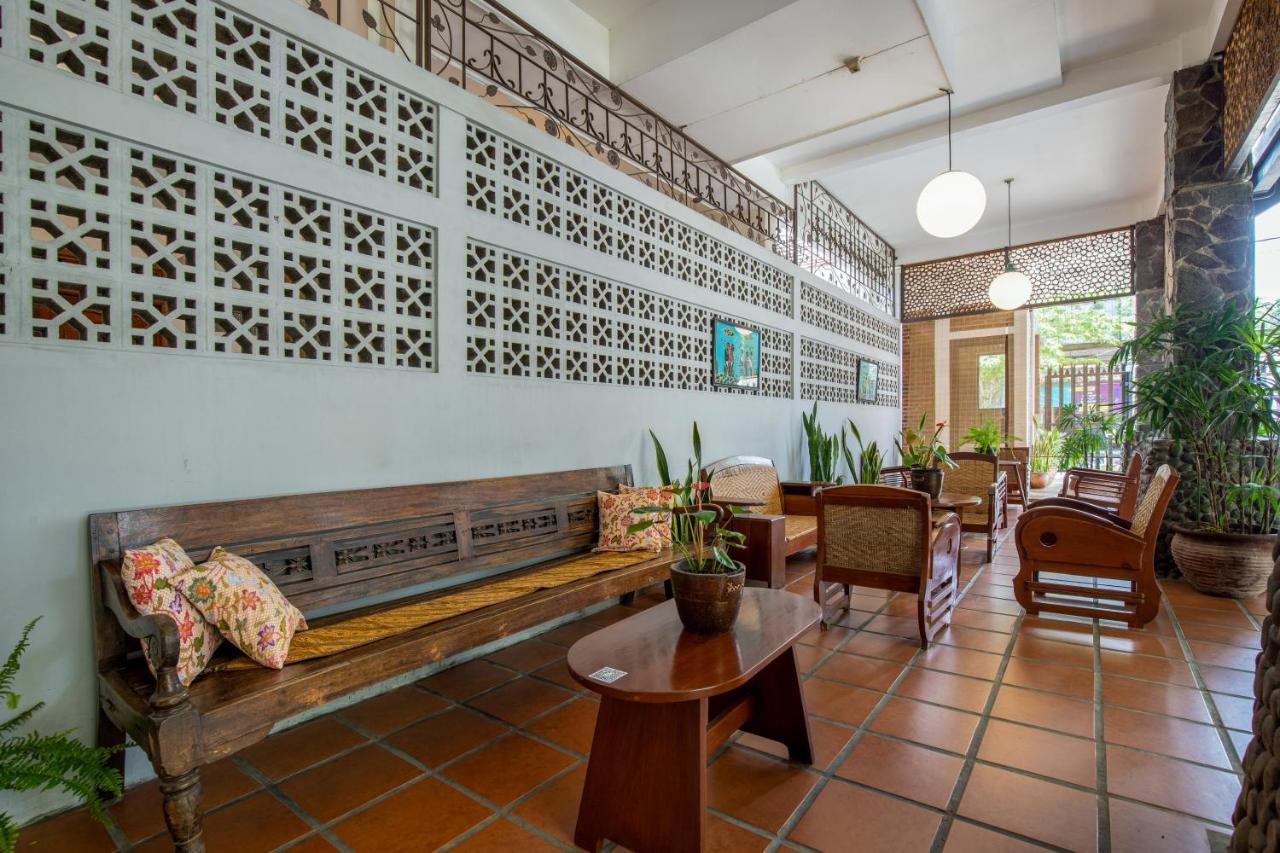 Sekararum Butik Syariah Guesthouse Бандунг Екстер'єр фото
