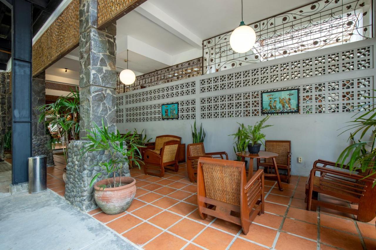 Sekararum Butik Syariah Guesthouse Бандунг Екстер'єр фото