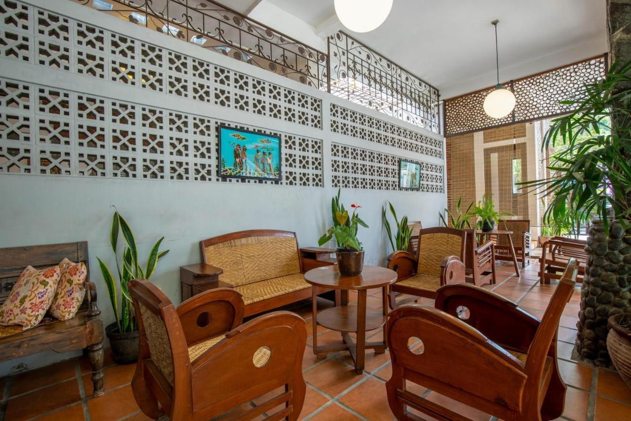 Sekararum Butik Syariah Guesthouse Бандунг Екстер'єр фото