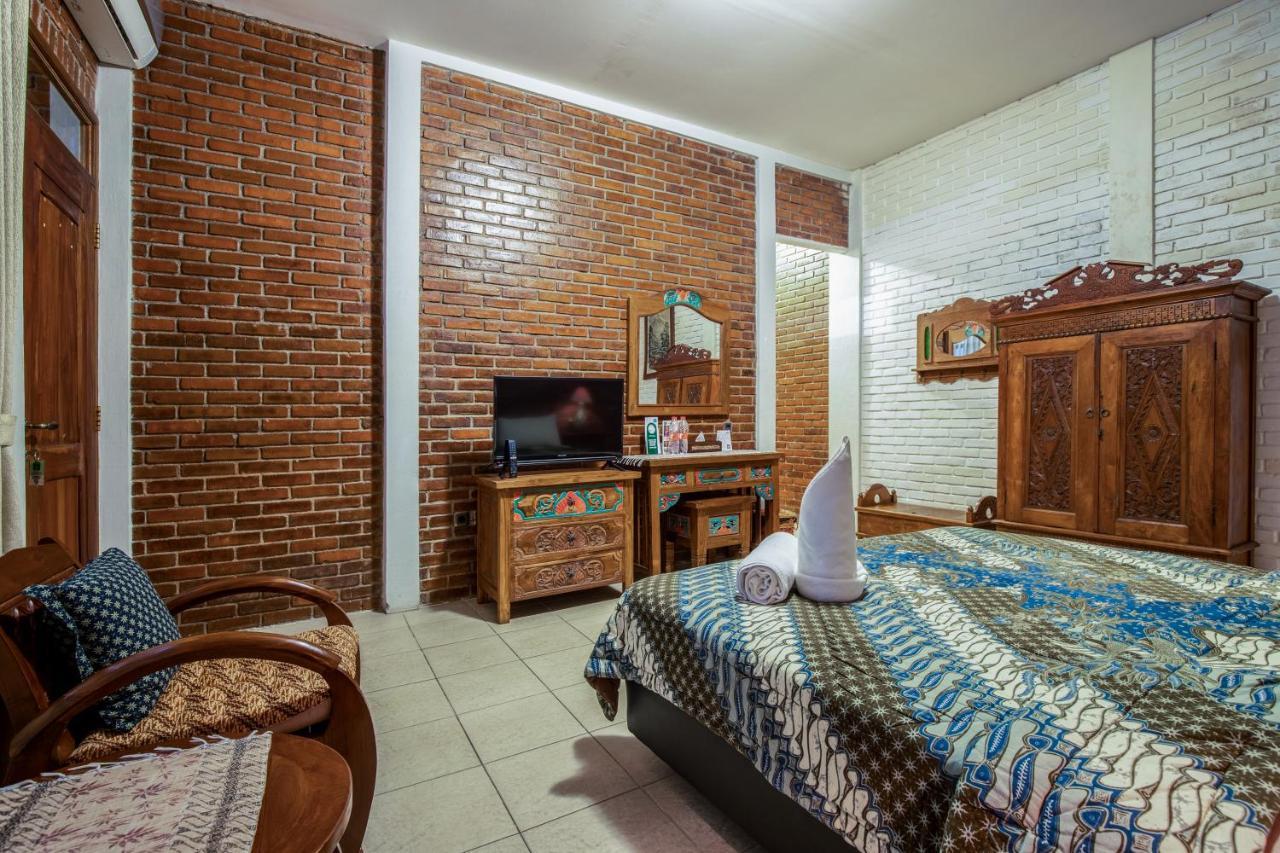 Sekararum Butik Syariah Guesthouse Бандунг Екстер'єр фото