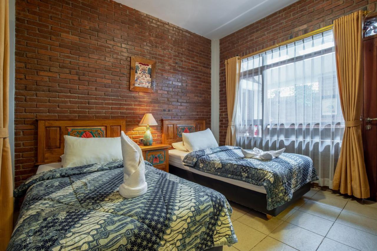 Sekararum Butik Syariah Guesthouse Бандунг Екстер'єр фото